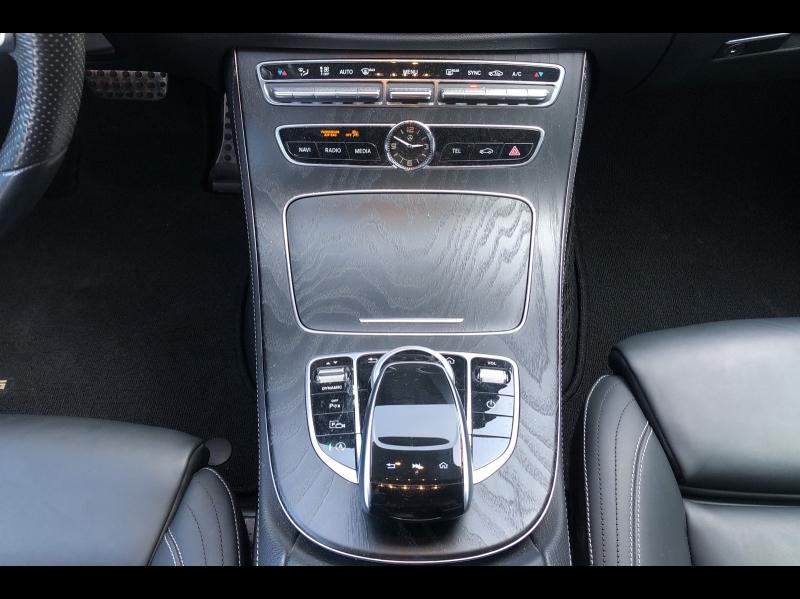 Image MERCEDES-BENZ Classe E 220 d 194ch AMG Line 4Matic 9G-Tronic