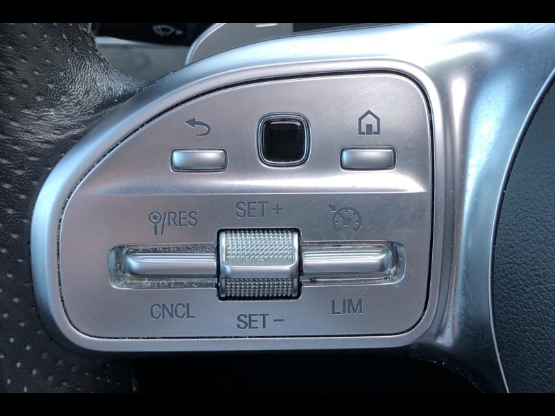 Image MERCEDES-BENZ Classe E 220 d 194ch AMG Line 4Matic 9G-Tronic