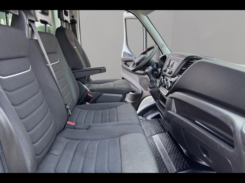 Image IVECO Daily CCb 35C16H3.0 empattement 4100