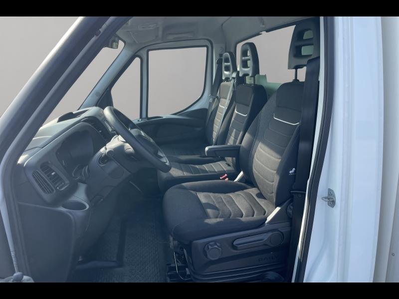 Image IVECO Daily CCb 35C16H3.0 Caisse 20m3 + Hayon