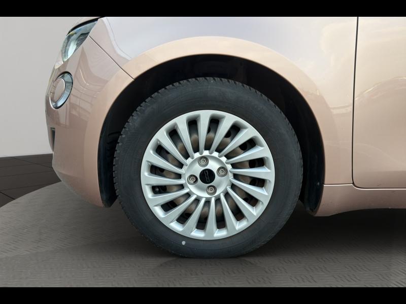 Image FIAT 500 e 95ch Action