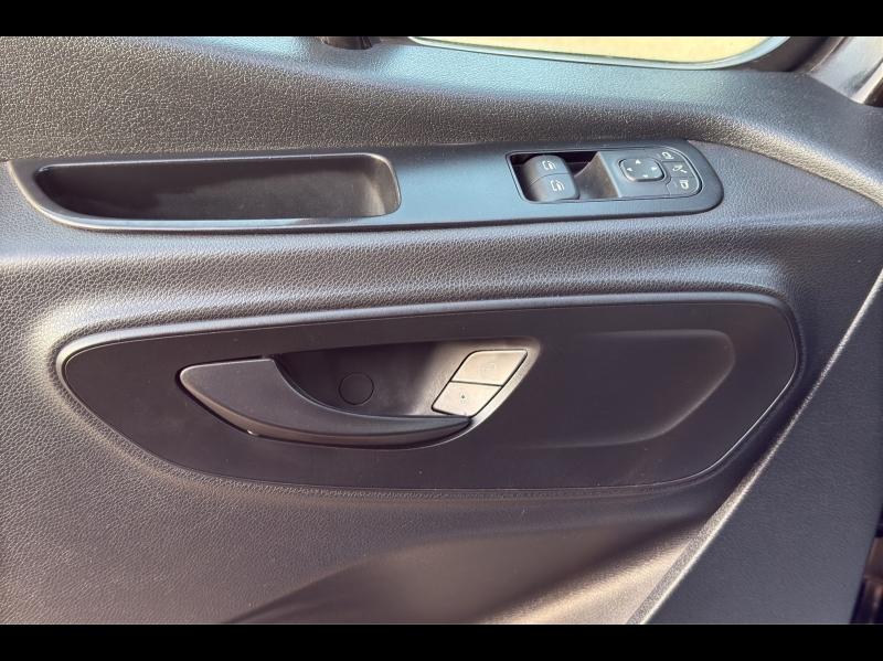 Image MERCEDES-BENZ Sprinter Fg 519 CDI Chassis Cabine Benne + Coffre Propulsion Lourd