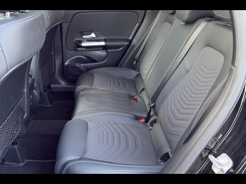 Image MERCEDES-BENZ GLA 200 d 150ch Progressive Line 8G-DCT