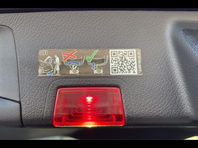 Image MERCEDES-BENZ GLA 200 d 150ch Progressive Line 8G-DCT