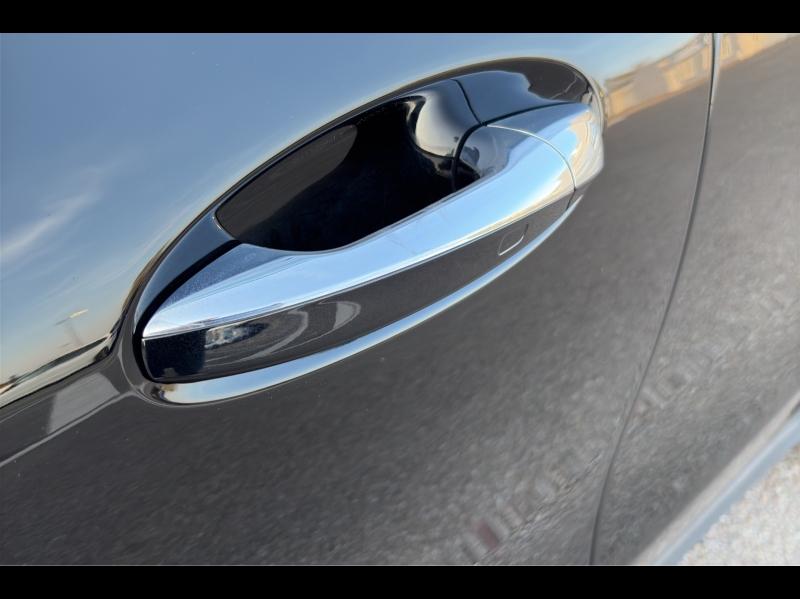 Image MERCEDES-BENZ GLA 200 d 150ch Progressive Line 8G-DCT