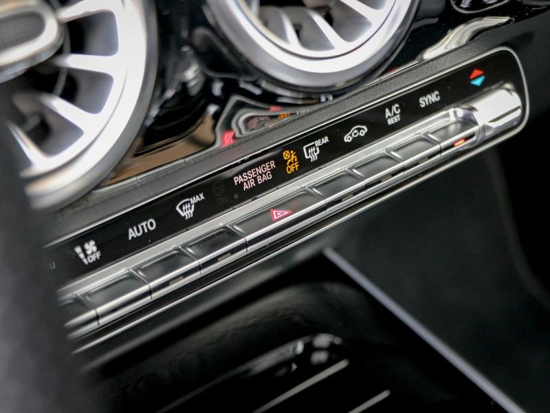 Image MERCEDES-BENZ GLA 200 d 150ch AMG Line 8G-DCT