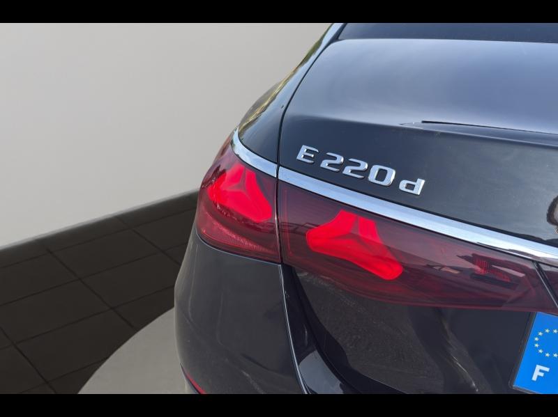 Image MERCEDES-BENZ Classe E 220 d 197+23ch AMG Line 9G-Tronic