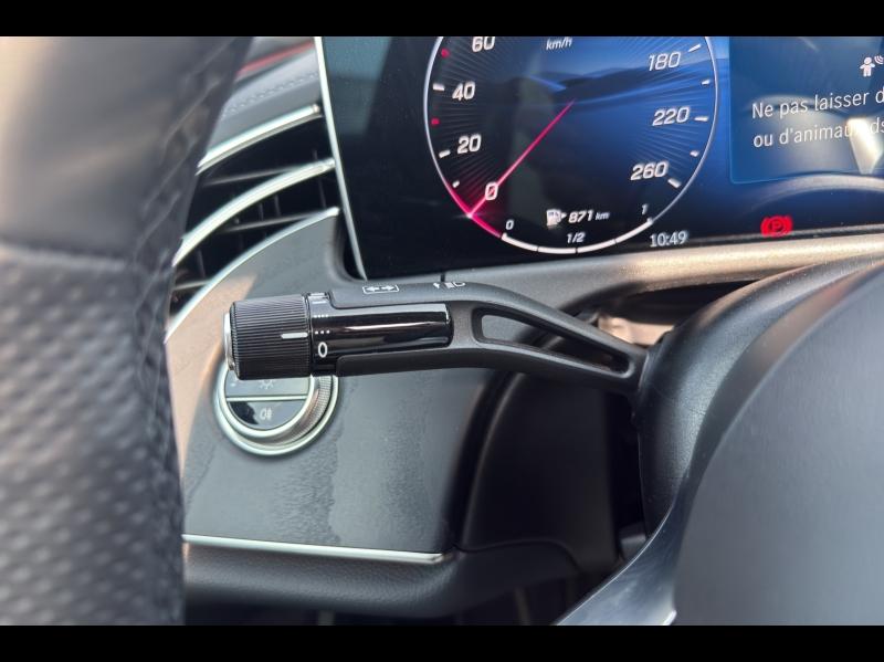 Image MERCEDES-BENZ Classe E 220 d 197+23ch AMG Line 9G-Tronic