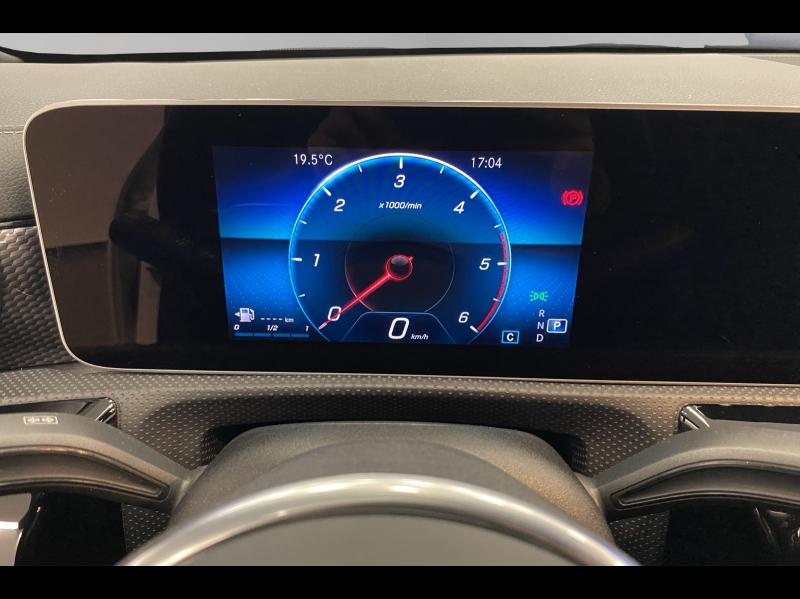 Image MERCEDES-BENZ CLA Shooting Brake 220 d 190ch Progressive Line 8G-DCT