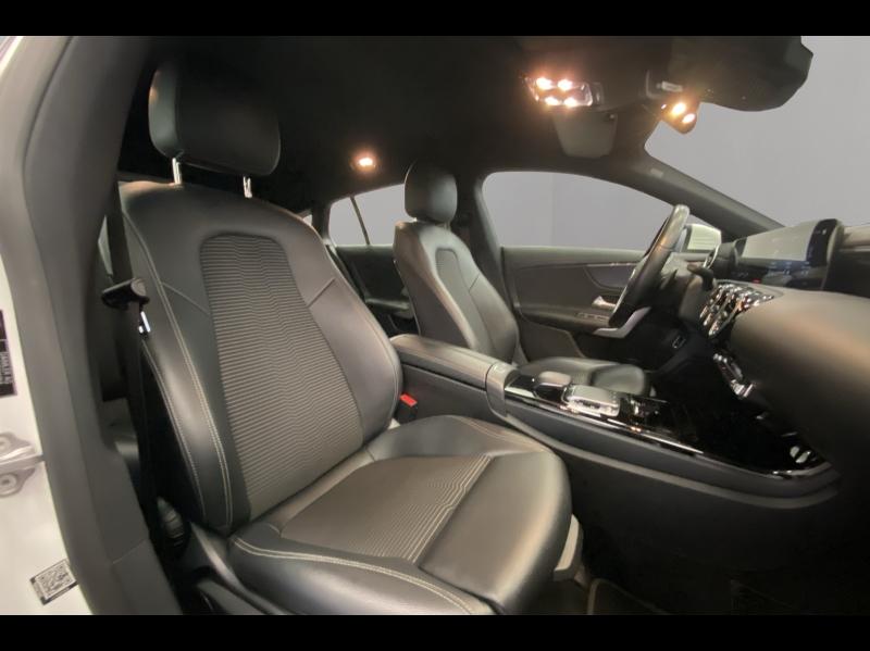 Image MERCEDES-BENZ CLA Shooting Brake 220 d 190ch Progressive Line 8G-DCT