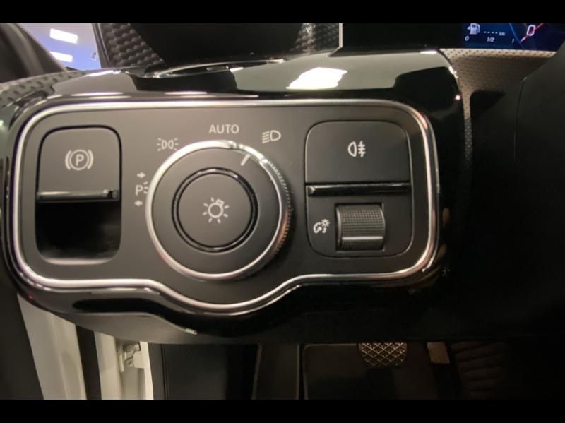 Image MERCEDES-BENZ CLA Shooting Brake 220 d 190ch Progressive Line 8G-DCT