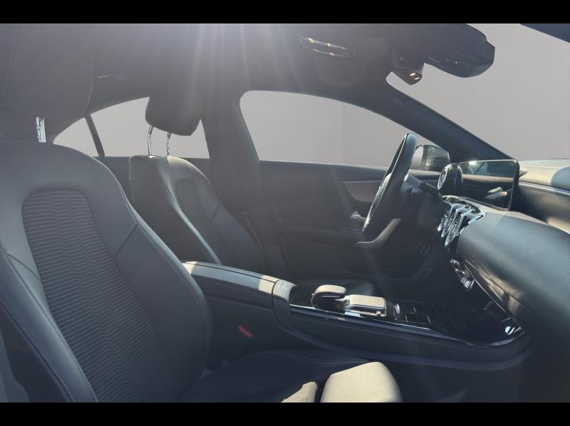 Image MERCEDES-BENZ CLA 180 136ch Progressive Line 7G-DCT