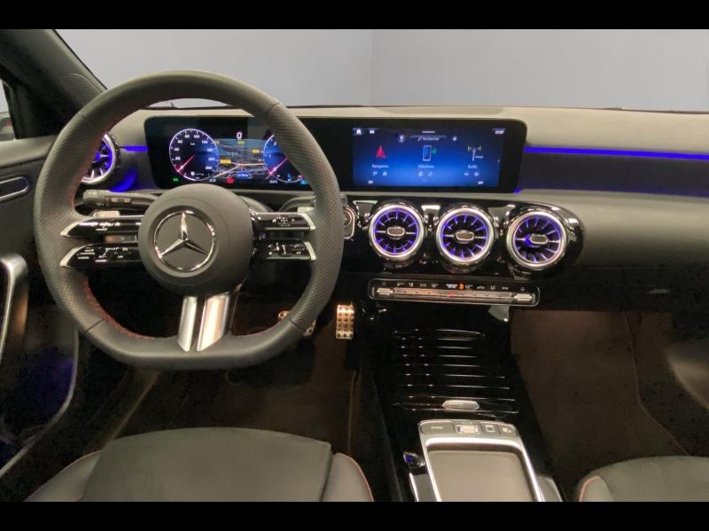 Image MERCEDES-BENZ Classe A 200 d 150ch AMG Line 8G-DCT