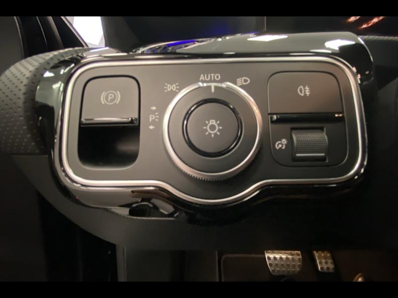 Image MERCEDES-BENZ Classe A 200 d 150ch AMG Line 8G-DCT