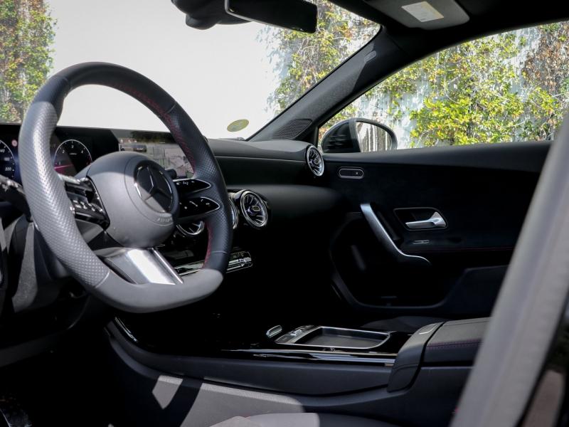 Image MERCEDES-BENZ Classe A 200 d 150ch AMG Line 8G-DCT