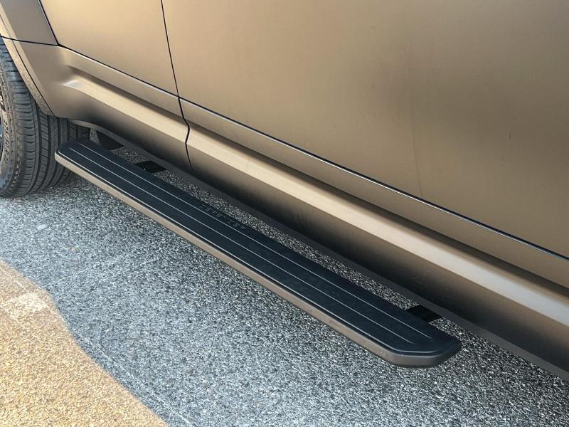 Image LAND-ROVER Defender 110 4.4 P635 Octa Black