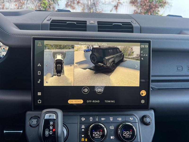 Image LAND-ROVER Defender 110 4.4 P635 Octa Black