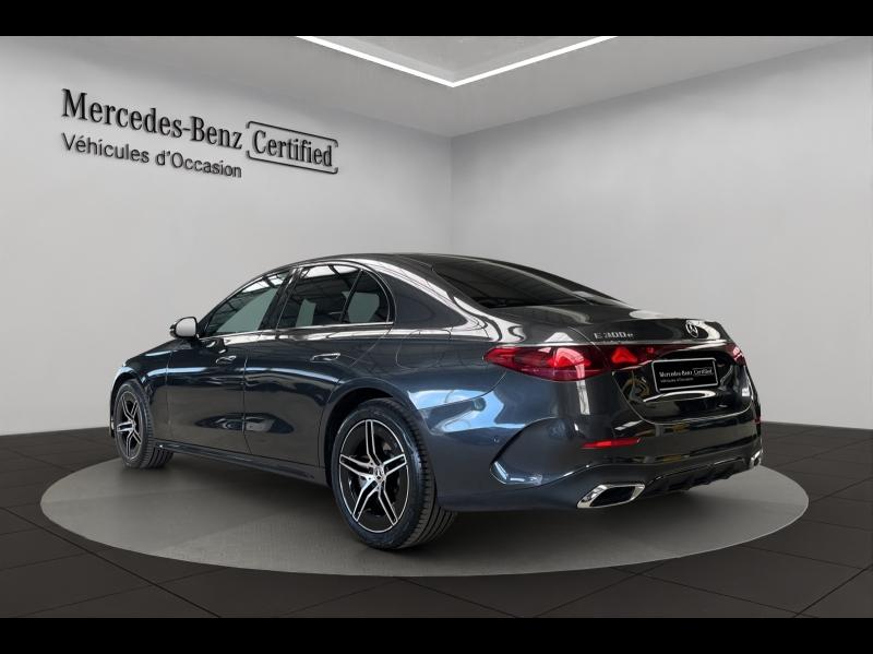 Image MERCEDES-BENZ Classe E 300 e 204+129ch AMG Line 9G-Tronic