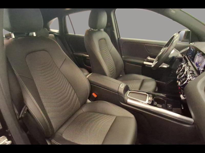 Image MERCEDES-BENZ GLA 180 d 116ch Progressive Line 8G-DCT