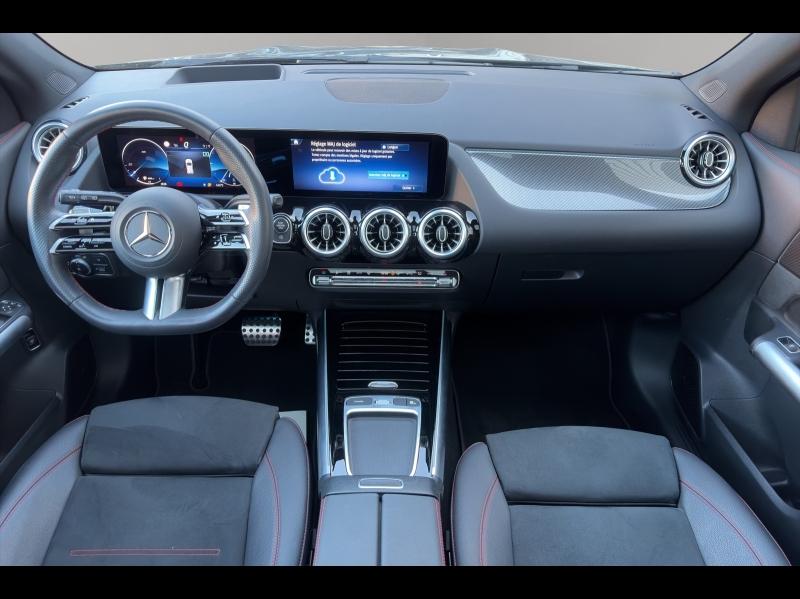Image MERCEDES-BENZ GLA 200 d 150ch AMG Line 8G-DCT