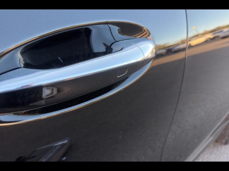 Image MERCEDES-BENZ GLA 200 d 150ch AMG Line 8G-DCT