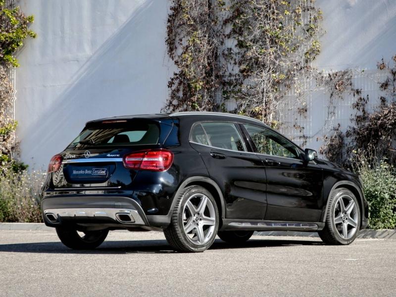 Image MERCEDES-BENZ GLA 250 211ch Fascination 4Matic 7G-DCT Euro6d-T