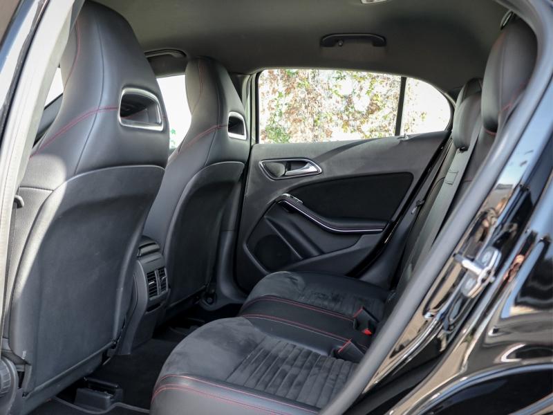 Image MERCEDES-BENZ GLA 250 211ch Fascination 4Matic 7G-DCT Euro6d-T