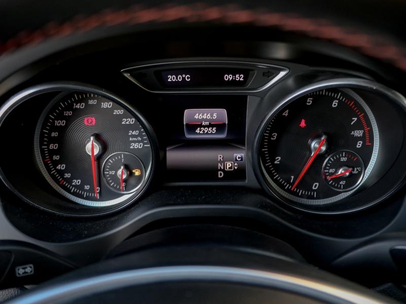 Image MERCEDES-BENZ GLA 250 211ch Fascination 4Matic 7G-DCT Euro6d-T