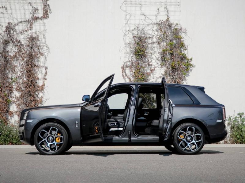 Image ROLLS-ROYCE Cullinan V12 6.75 Bi-Turbo 600ch Black Badge