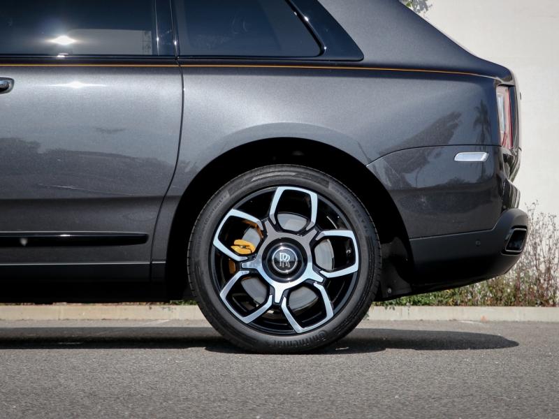 Image ROLLS-ROYCE Cullinan V12 6.75 Bi-Turbo 600ch Black Badge