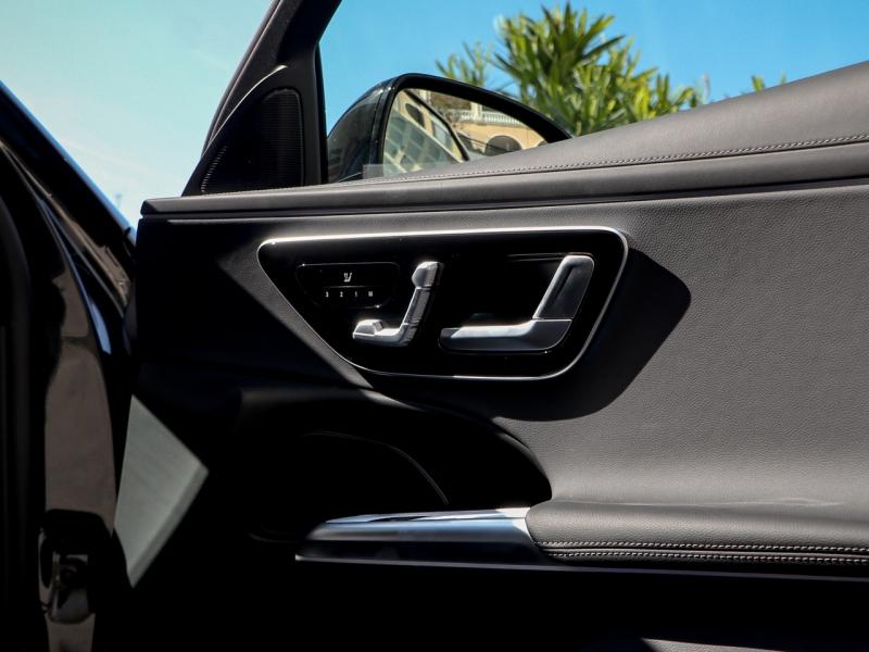Image MERCEDES-BENZ Classe E Break 220 d 197+23ch AMG Line 9G-Tronic