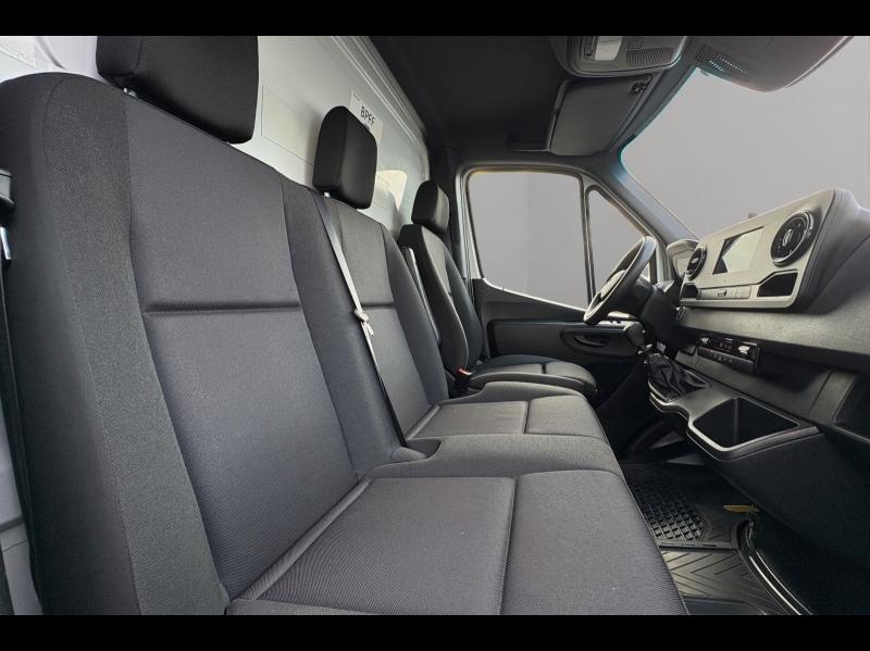 Image MERCEDES-BENZ Sprinter CCb 515 CDI CAISSE Hayon 20m3 3T5 Propulsion