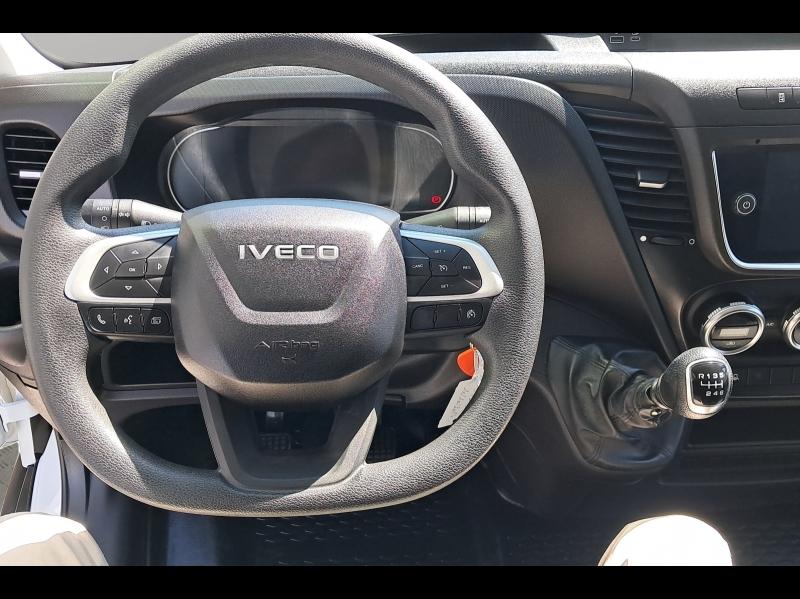 Image IVECO Daily CCb 35S16H empattement 4100 3.0