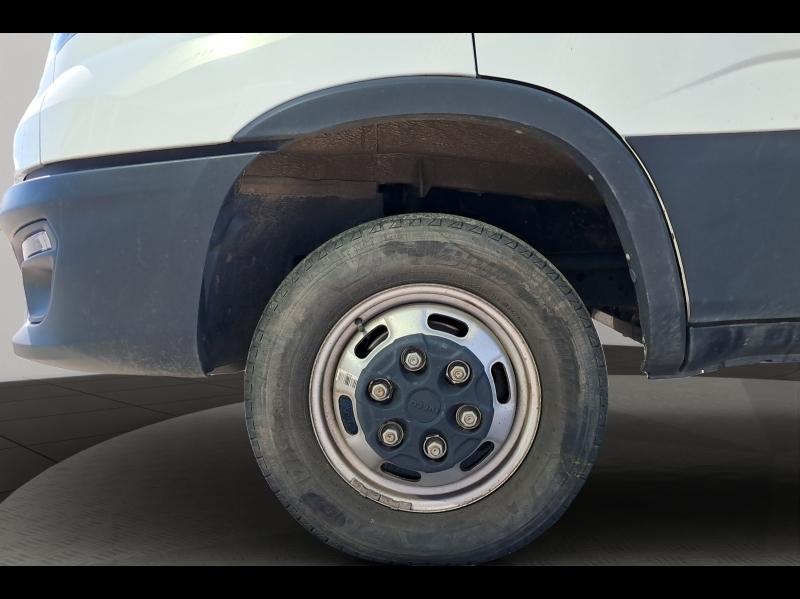 Image IVECO Daily CCb 35C16H3.0 empattement 3750