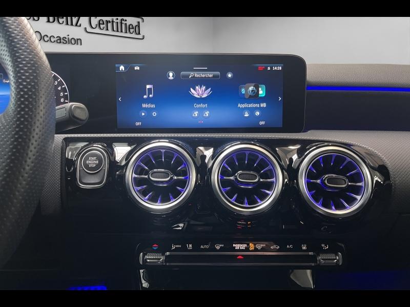 Image MERCEDES-BENZ Classe A 250 e 163+109ch AMG Line 8G-DCT