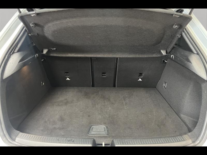 Image MERCEDES-BENZ Classe A 250 e 163+109ch AMG Line 8G-DCT