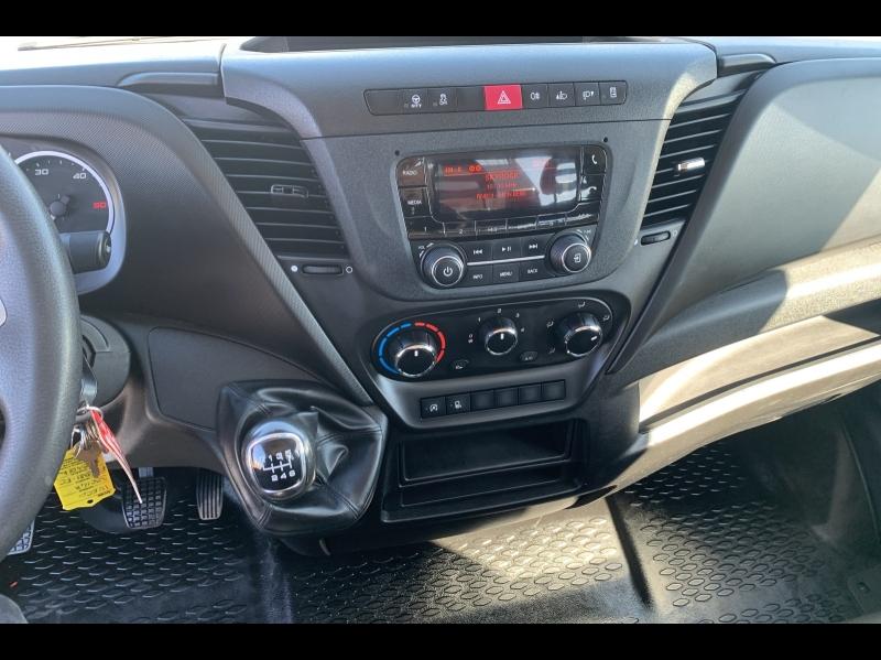 Image IVECO Daily CCb 35C14 Empattement 3450 Tor