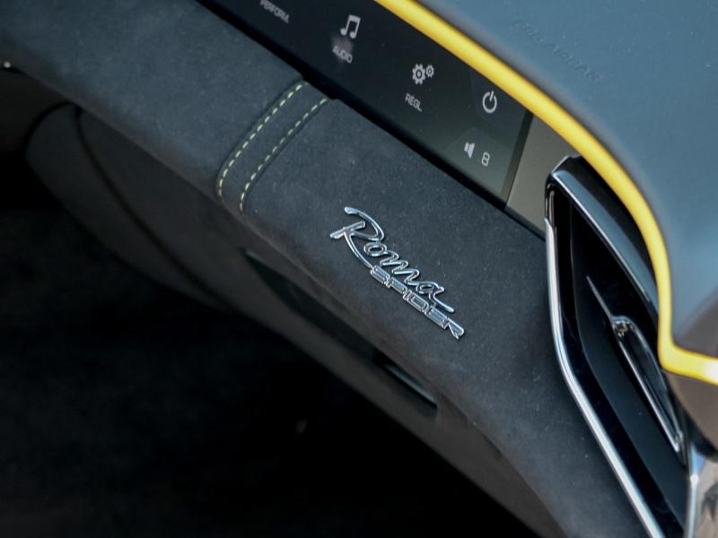 Image FERRARI ROMA SPIDER V8 Biturbo 3.9