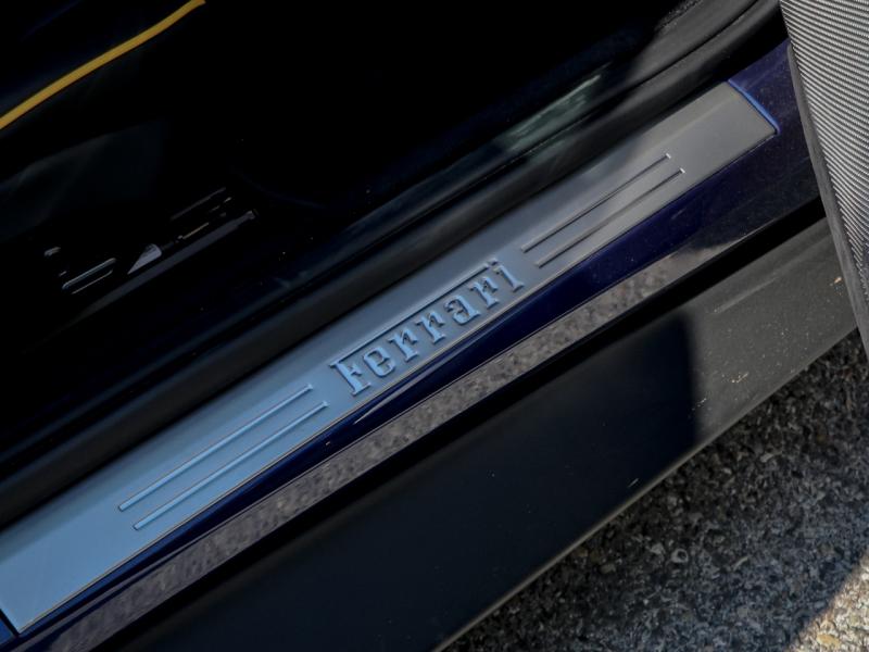 Image FERRARI ROMA SPIDER V8 Biturbo 3.9