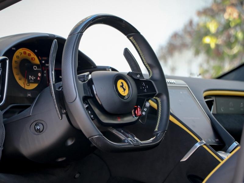 Image FERRARI ROMA SPIDER V8 Biturbo 3.9