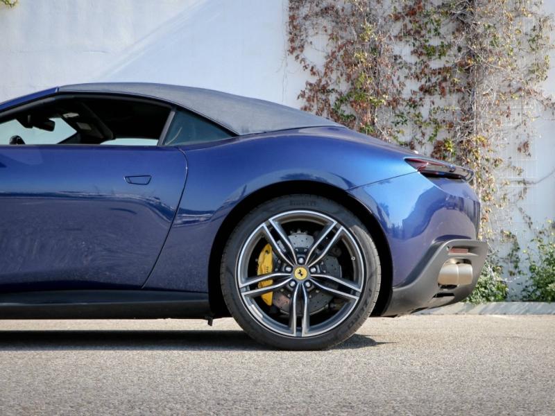 Image FERRARI ROMA SPIDER V8 Biturbo 3.9