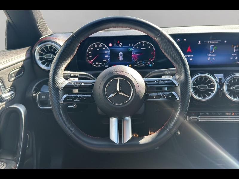 Image MERCEDES-BENZ CLA Shooting Brake 200 d 150ch AMG Line 8G-DCT 8cv