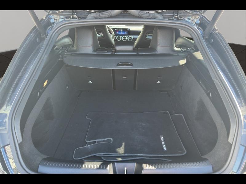 Image MERCEDES-BENZ CLA Shooting Brake 200 d 150ch AMG Line 8G-DCT 8cv