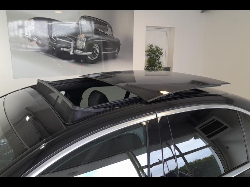 Image MERCEDES-BENZ Classe E 220 d 194ch AMG Line 9G-Tronic