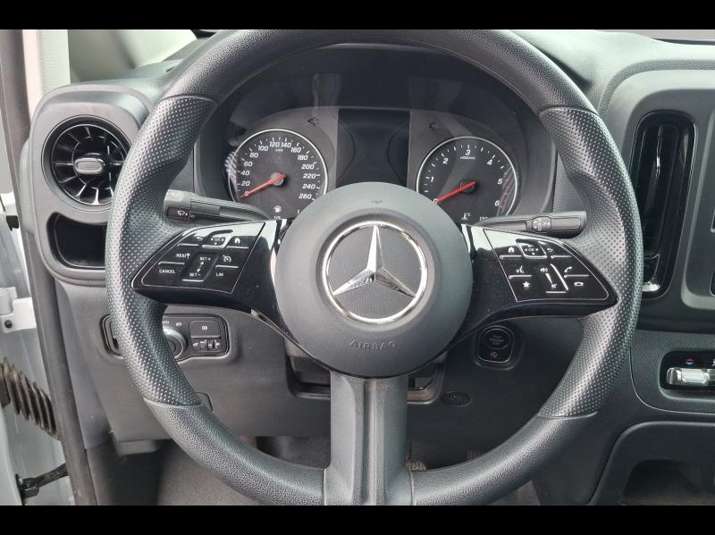 Image MERCEDES-BENZ Vito Fg 114 CDI Compact Select Propulsion 9G-Tronic