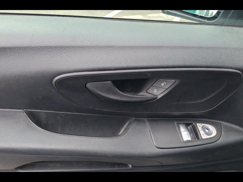 Image MERCEDES-BENZ Vito Fg 114 CDI Compact Select Propulsion 9G-Tronic