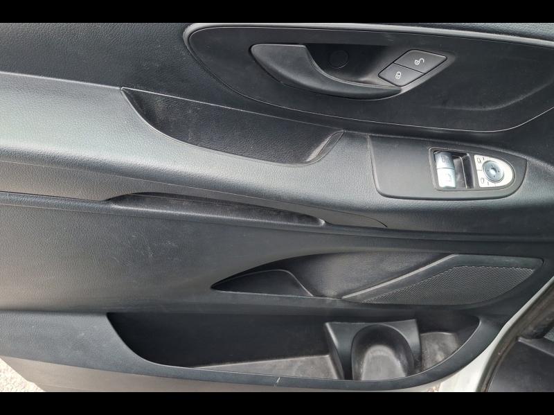 Image MERCEDES-BENZ Vito Fg 114 CDI Compact Select Propulsion 9G-Tronic