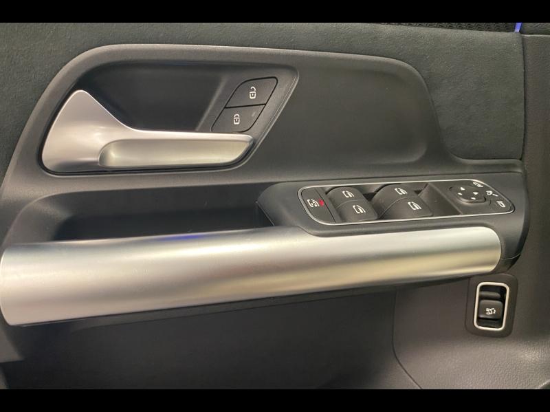 Image MERCEDES-BENZ GLA 200 d 150ch AMG Line 8G-DCT