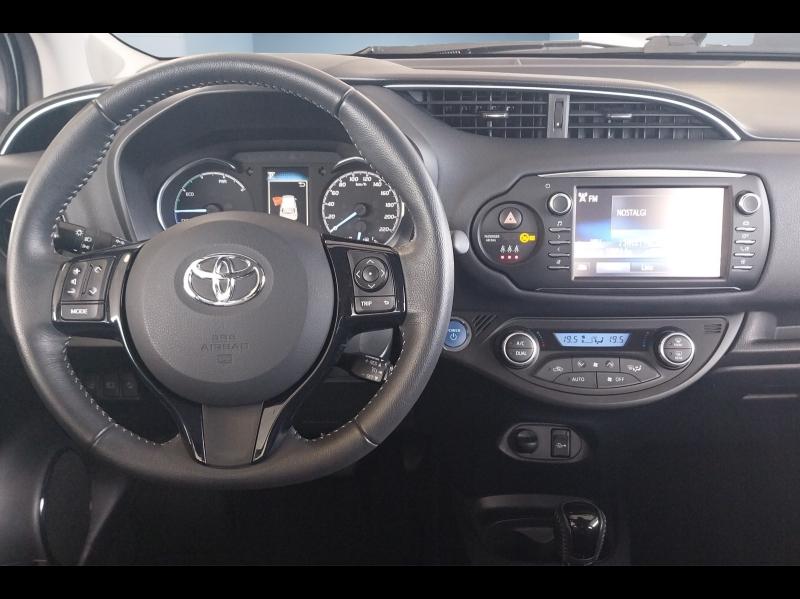 Image TOYOTA Yaris HSD 100h Business 5p