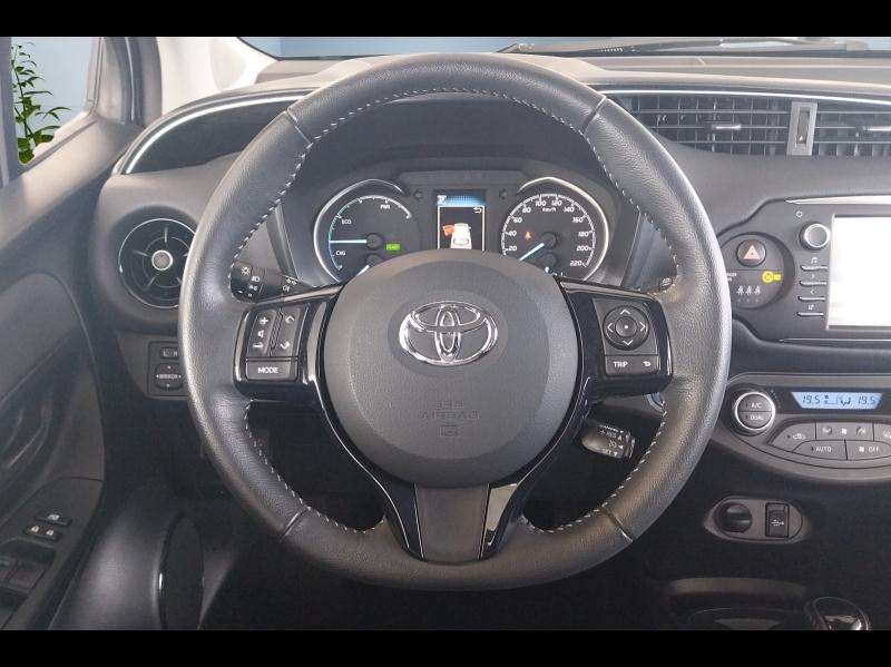 Image TOYOTA Yaris HSD 100h Business 5p